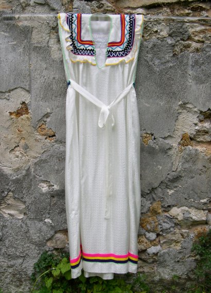 Robe Kabyle blanche à volants