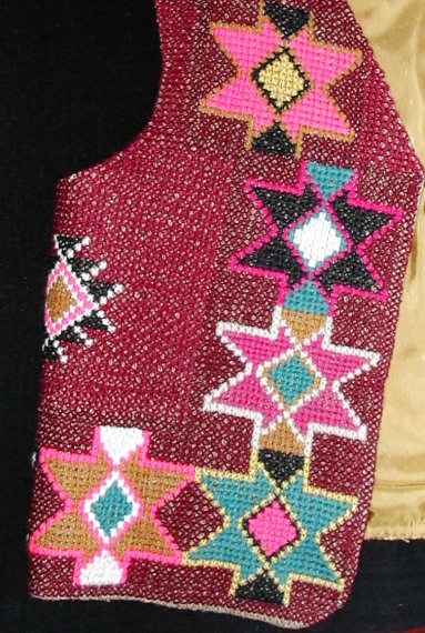 Gilet en toile de jute rebrodé